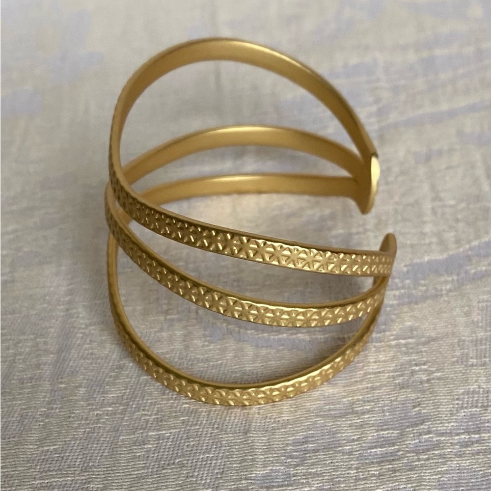 Lia Sophia Trance Bracelet - Picture 2 of 7